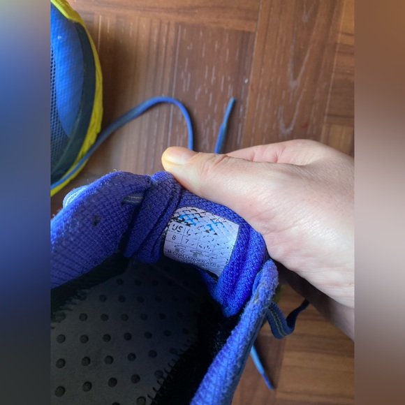 Hoka One One Men’s 8 - Picture 5 of 7